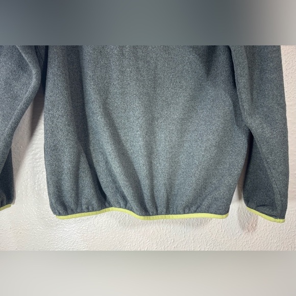 Women's Lightweight Synchilla® Snap-T® Fleece Pullover Women’s Size Medium Gray - Picture 10 of 14